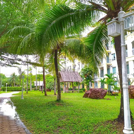 Le'Coco Homestay In Tiara Desaru Residence Exterior photo